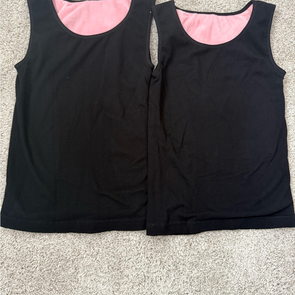⭐️ Firm Price ⭐️ 2 Black Sleeveless Top with Pink warmer Lining XS/S